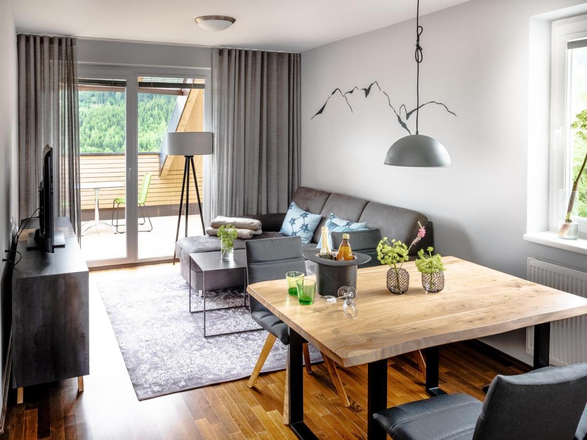 Der Sonnberg Alpinlodges - Apartments Mit Seeblick, Privater Sauna Und Self Check-In Целль-ам-Зеє Екстер'єр фото
